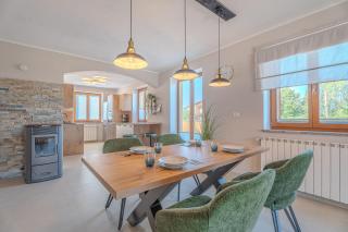 Seaview Apartment Double D - Happy Rentals - 8