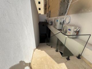 Cozy stay near auc with Private entrance - 1