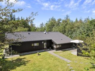 Holiday Home Angja - 800m from the sea by Interhome - 5