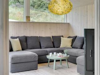 Holiday Home Erwith - 50m from the sea by Interhome - 3