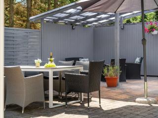 Holiday Home Tannie - 300m from the sea by Interhome - 3