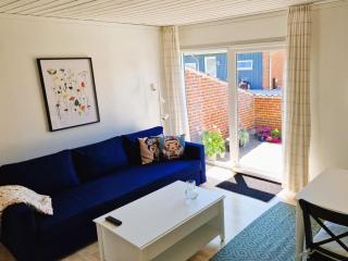 Apartment Emira - 50m from the sea by Interhome - 5