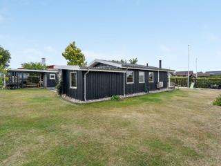 Holiday Home Asya - 600m from the sea by Interhome - 7