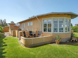 Holiday Home Hwitserk - 5m from the sea by Interhome - 0