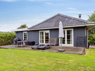 Holiday Home Thala - 150m from the sea by Interhome - 2