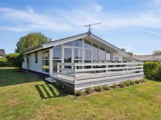 Holiday Home Wrange - 150m from the sea by Interhome - 5