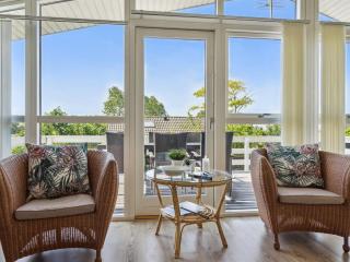 Holiday Home Wrange - 150m from the sea by Interhome - 2