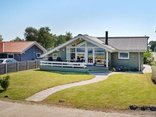 Holiday Home Diertje - 10m from the sea by Interhome - 3