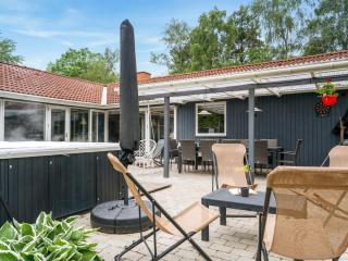 Holiday Home Sverker - 300m from the sea by Interhome - 5