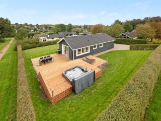 Holiday Home Serey - 500m from the sea by Interhome - 9