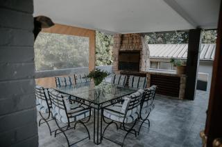 Sea La Vie- beach cottage - 2