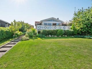 Holiday Home Elfrede - 600m from the sea by Interhome - 8