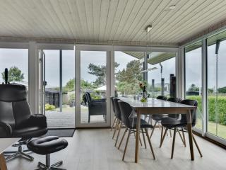 Holiday Home Loi - 200m from the sea by Interhome - 4
