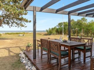 Holiday Home Sigurd - 20m from the sea by Interhome - Middelfart - 2