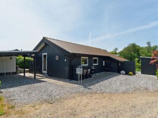 Holiday Home Kulben - 450m from the sea by Interhome - 8