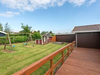 Holiday Home Ellyn - 500m from the sea by Interhome - 4