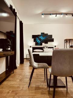 Elene Suites Boutique - 9