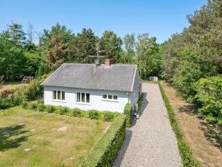 Holiday Home Thrugels - 200m from the sea by Interhome - 0