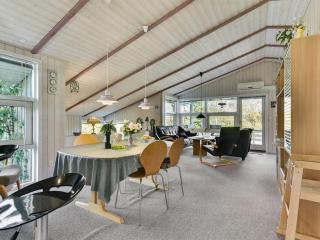 Holiday Home Roel - 500m from the sea by Interhome - 2