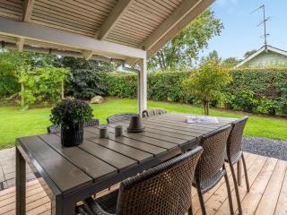 Holiday Home Petrus - 750m from the sea by Interhome - 5