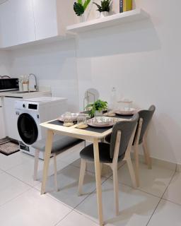 Arte Mont Kiara by CozyVista Suites - 1