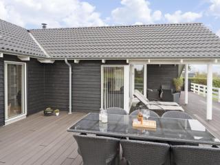 Holiday Home Hansa - 900m from the sea by Interhome - 5