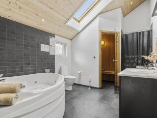 Holiday Home Hansa - 900m from the sea by Interhome - 1