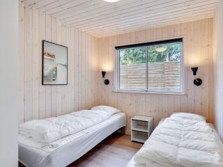Holiday Home Jorn - 75m from the sea by Interhome - 9