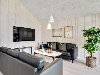 Holiday Home Jorn - 75m from the sea by Interhome - 3