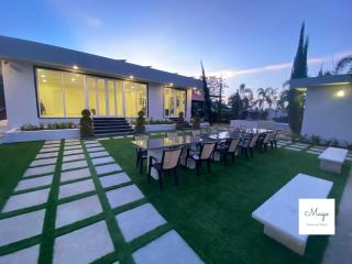 Misto Farms by MagoStays - 4BR Pool Villa - 8