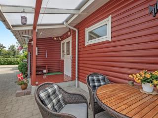 Holiday Home Tess - 50m from the sea by Interhome - 7