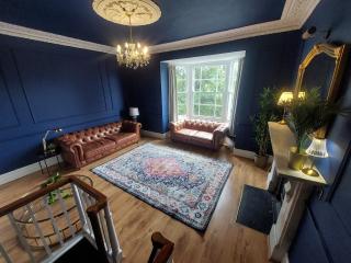 Luxury 2 Bedroom Clifton Duplex - 8