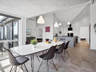 Holiday Home Helina - 180m from the sea by Interhome - 3