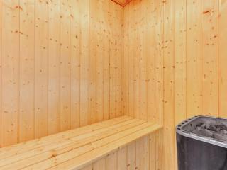 Apartment Karina - 150m to the fjord by Interhome - 1