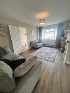 Dog Friendly Ground Floor Bungalow Great Links to Chepstow and M4 - Woolaston - 9
