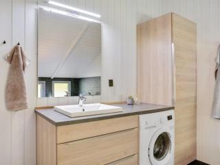 Holiday Home Gram - 450m from the sea by Interhome - 2