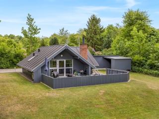 Holiday Home Asulf - 31km from the sea by Interhome - 2