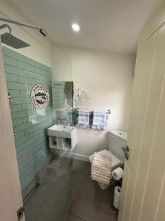 Gwens House - Holiday Cottage With Hot Tub - 6