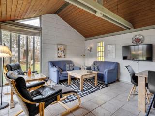 Holiday Home Raika - 450m to the inlet by Interhome - 4