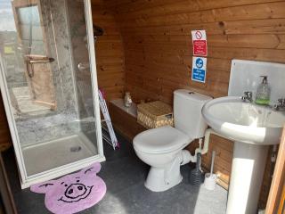 Rivendell Glamping Pods - 4