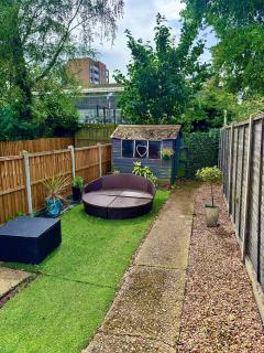 Stylish & modern 2 bedroom City Centre Norwich Home - 7
