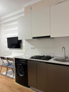 Modern Residence Studio apartment in Central area near Officers Park - 4