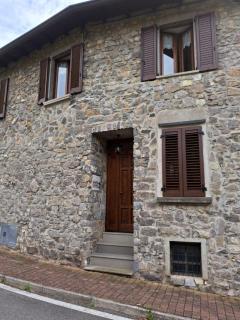 Stone House - 8