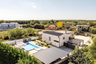Villa Miranda with pool - 6