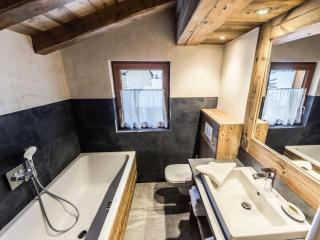 Chalet Bazile - Appartement entièrement rénové Vieux village Cheminée MAE-2893 - 4