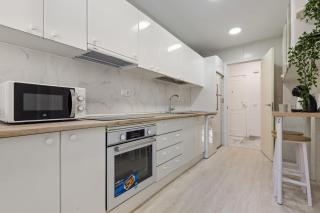 Amplio apartamento con piscina y parking en Torremolinos - 1