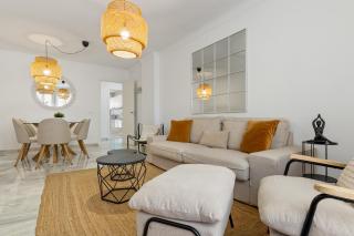 Amplio apartamento con piscina y parking en Torremolinos - 5