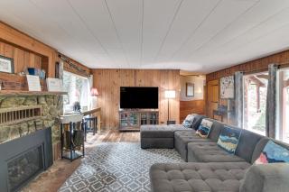 Charming Idaho Springs Retreat on Chicago Creek! - 7