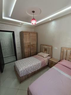 شقة واسعة 3 غرف - 2