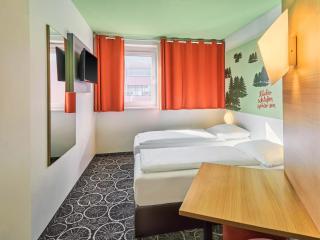 B&B Hotel Aschaffenburg - 1